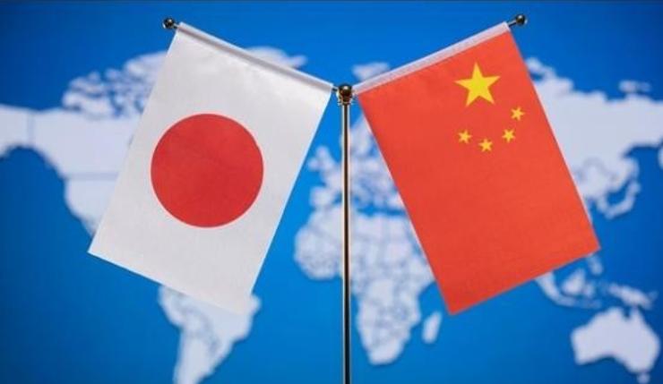 日本不怕中国有导弹，也不怕中国的核武器，甚至不怕中国的稀土制裁，他们害怕就是派往