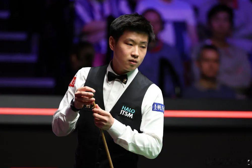 赵心童墨菲世锦赛巅峰对决！第一阶段3-5结束斯诺克世锦赛1/4决赛焦点战，赵心童