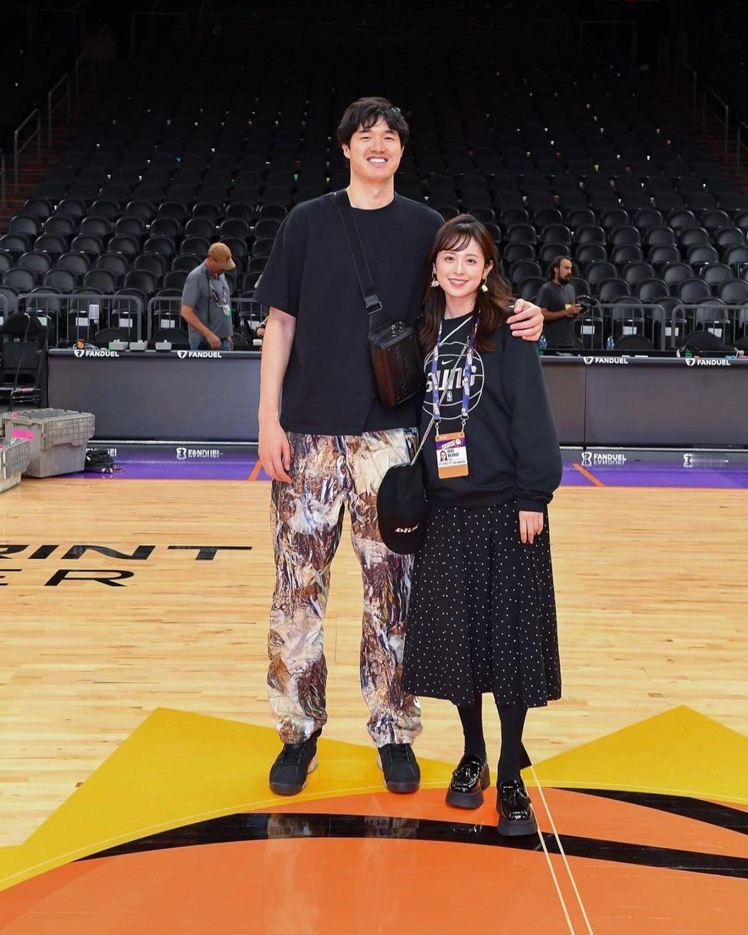 渡边夫人发帖感谢太阳队 ​​​