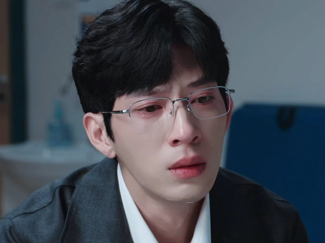 婚我来离井柏然你别哭了 看完江寒声哭着提离婚这段，终于明白什么叫“阴湿作精人夫”