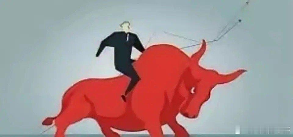 六氟磷酸锂产业链梳理（涨价）1.天际股份，现有产能3.7万吨/年2.天赐材料，现