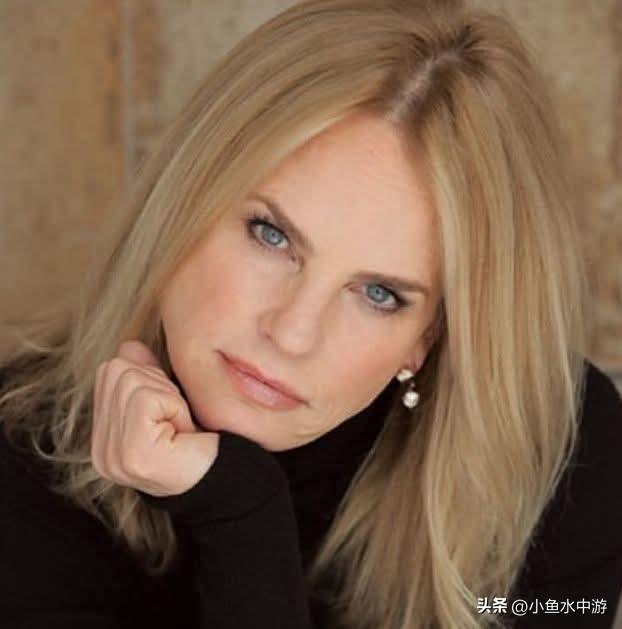 《捉鬼敢死队》好莱坞女星珍妮佛·伦永离世，享年65岁。
 
因出演《捉鬼敢死队》