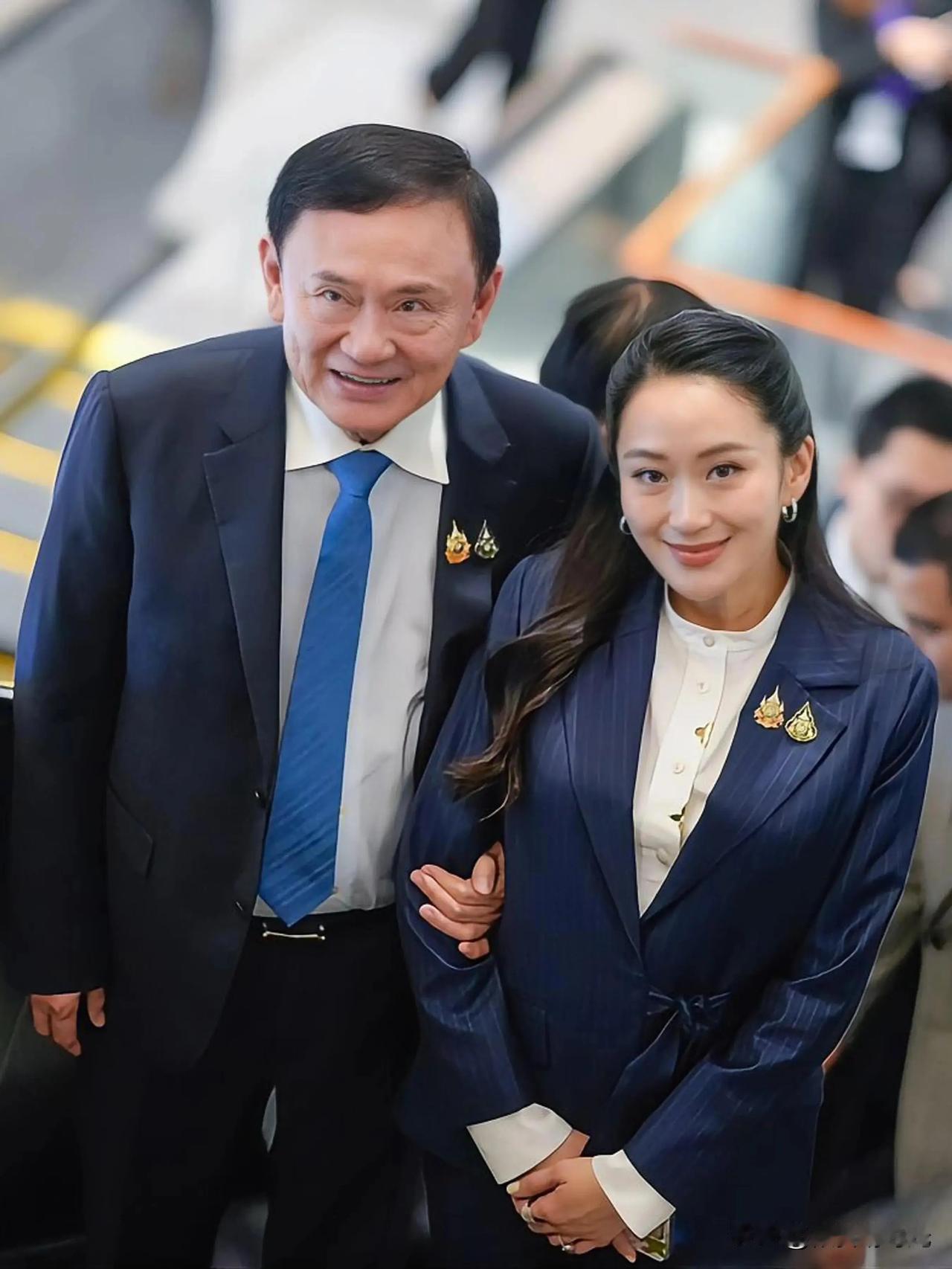 你们发现没有，自从泰国前总理他信被泰国司法部确认将在5月11日离开监狱，前往居家