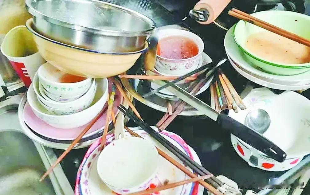 有没有发现，爱干净的人，不管是男生还是女生。都会把家里收拾得干干净净的。不爱干净