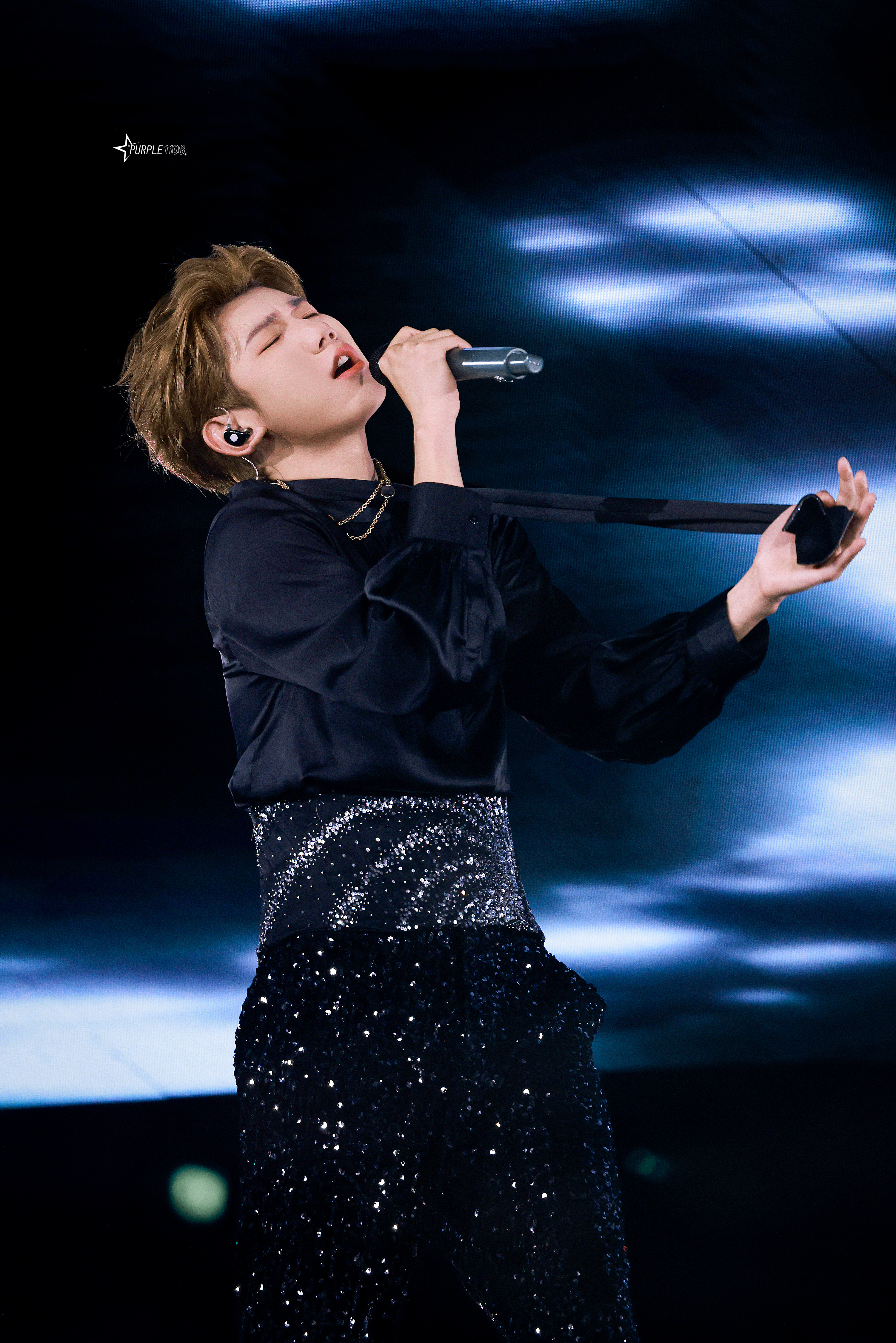 王源王源宇宙超级无敌大大狂欢巡演 王源演唱会 就说王源的演出少看一场会出事 所有