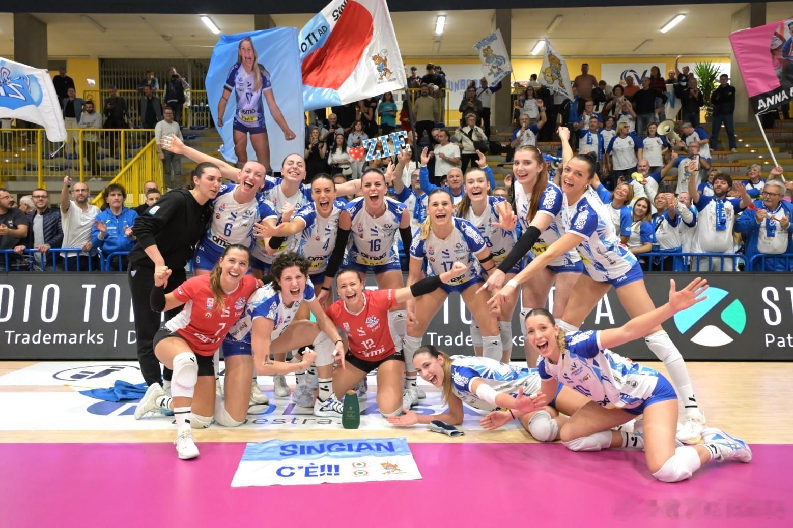 🔵⚪️ 破蛋了，积分榜排名垫底的升班马马里尼亚诺终止连败！主场3比0横扫了库内