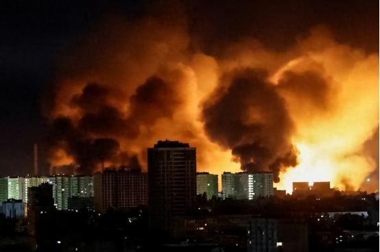 俄军70枚导弹砸向基辅，乌州长喊话泽连斯基，已经到极限了
 
2026 年 2 