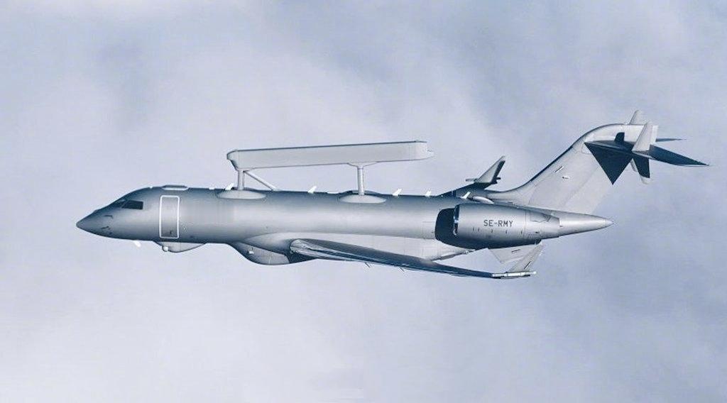 阿布扎比达夫拉空军基地近期被炸的很惨，
​
阿联酋的萨博“全球眼”预警机机库也被