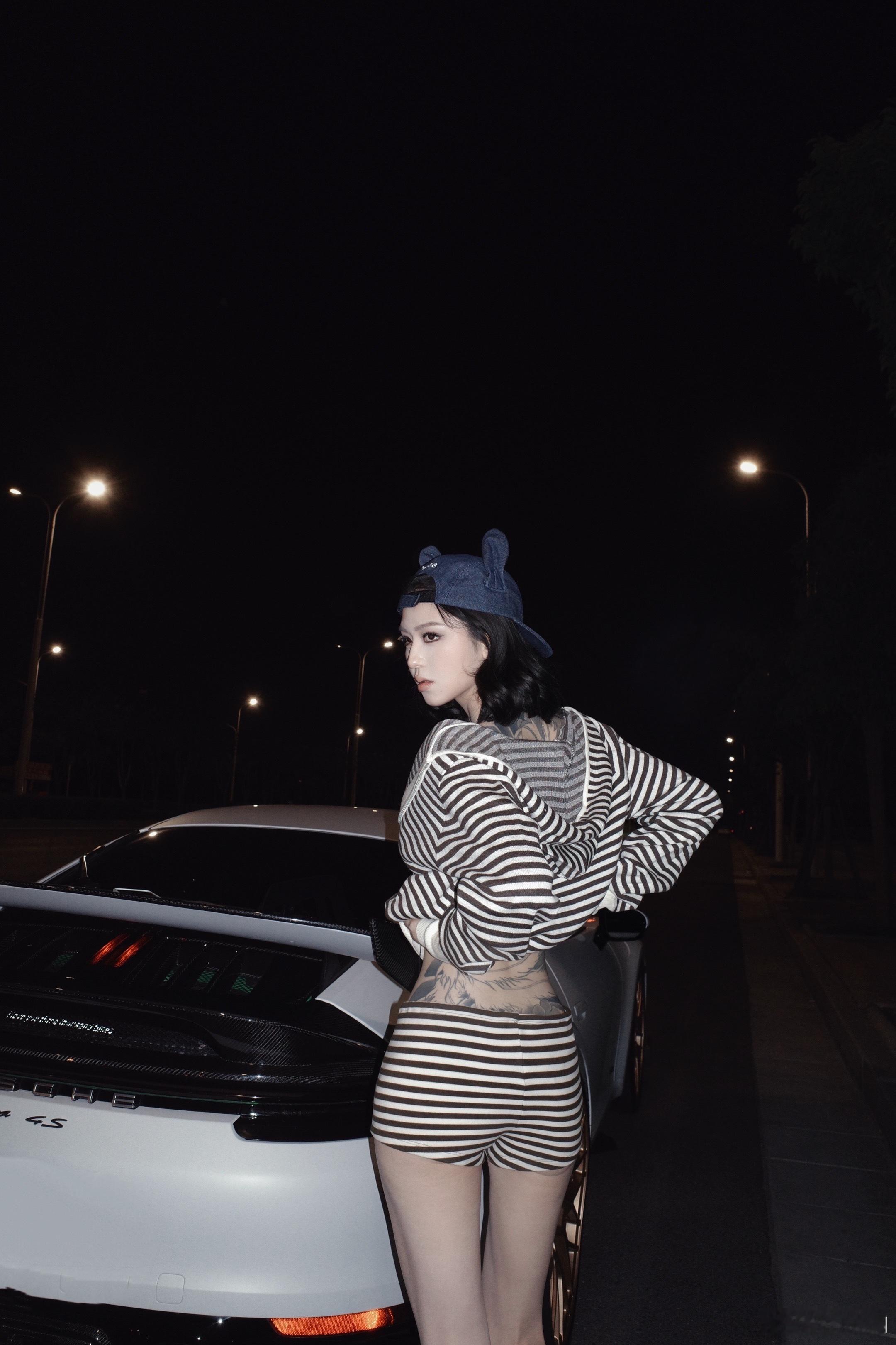 出门把把妹 ​​​