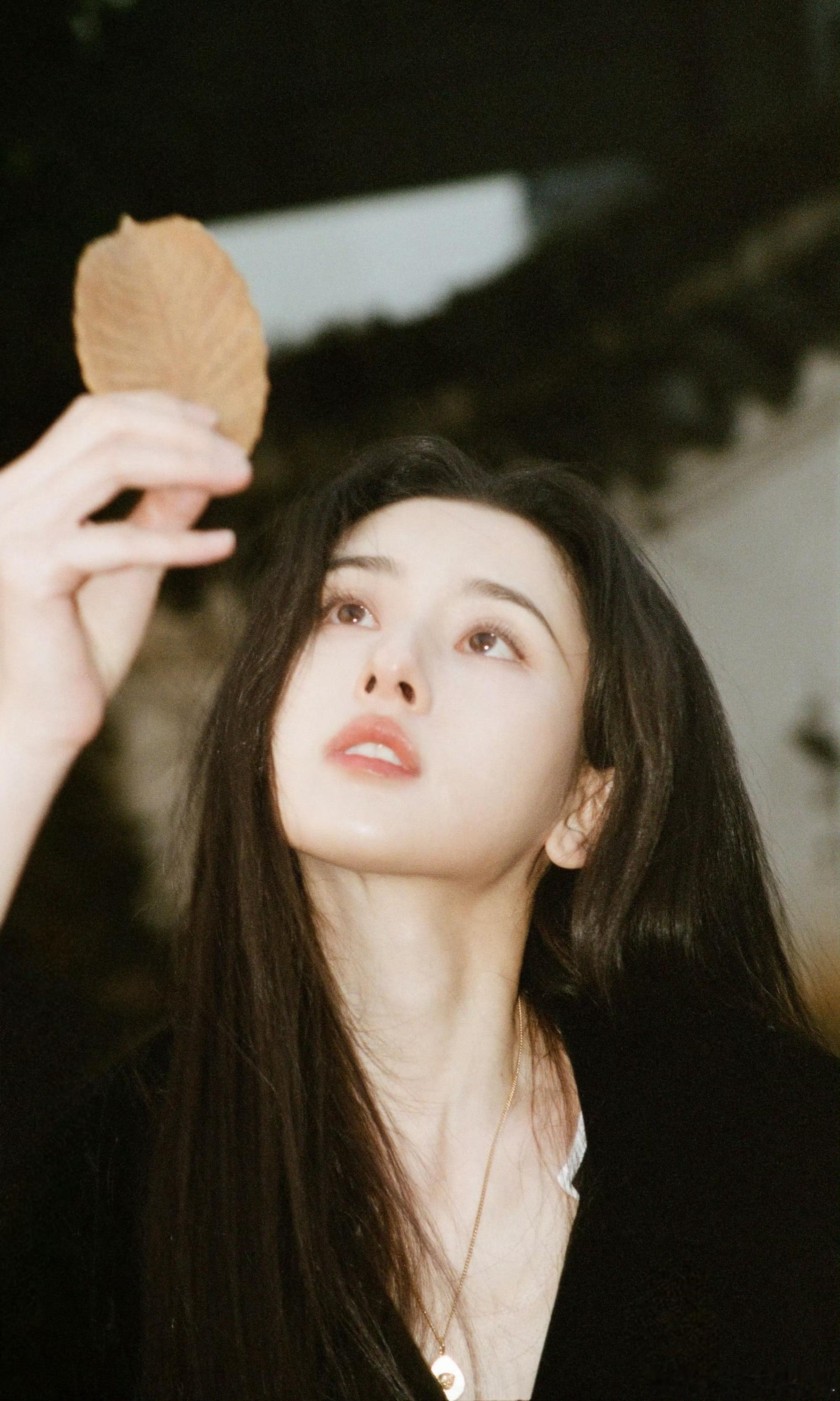 宋祖儿等风热吻你女主网传宋祖儿出演等风热吻你 消息传来令人期待！宋祖儿外形自带浓