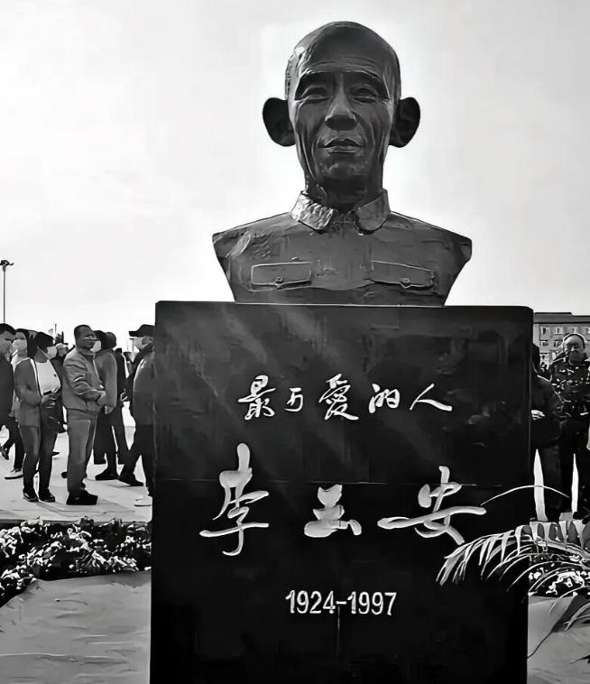 去世40年的烈士找到部队：课本上写我牺牲了，可我还活着！

1990年春天，河北