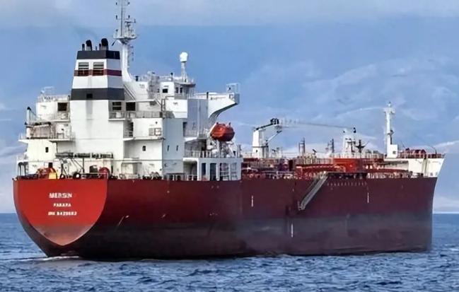 这是什么操作？昨天土耳其刚刚站出来支持伊朗，今天一艘满载14万吨原油的土耳其油轮