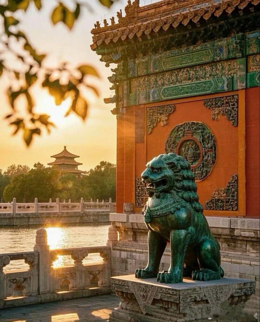 外面车马喧嚣，此刻只属于我自己；偶尔逃离琐碎，安于独处，美好生活。  ​​​