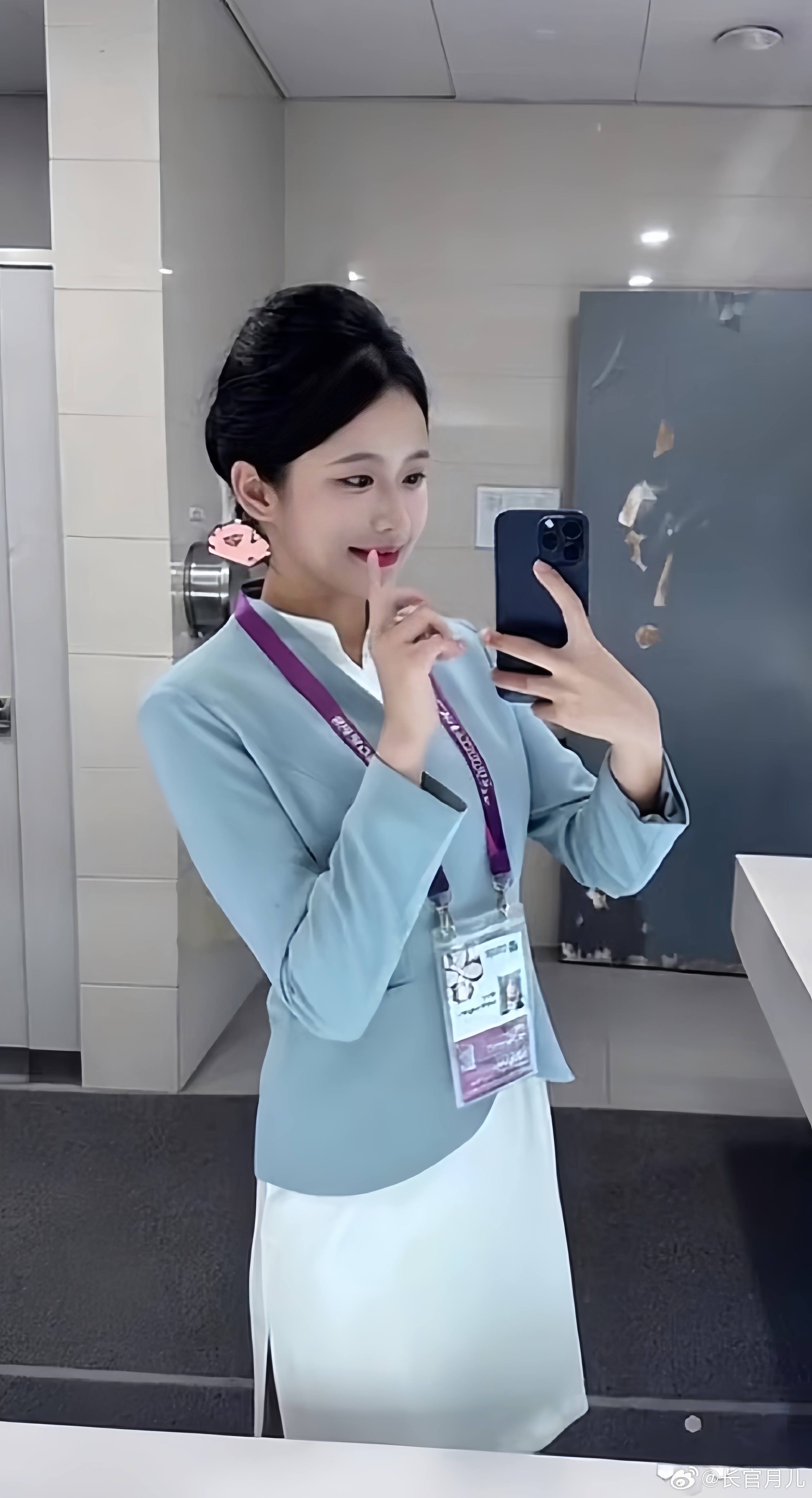 有没有一种怪怪的感觉。 