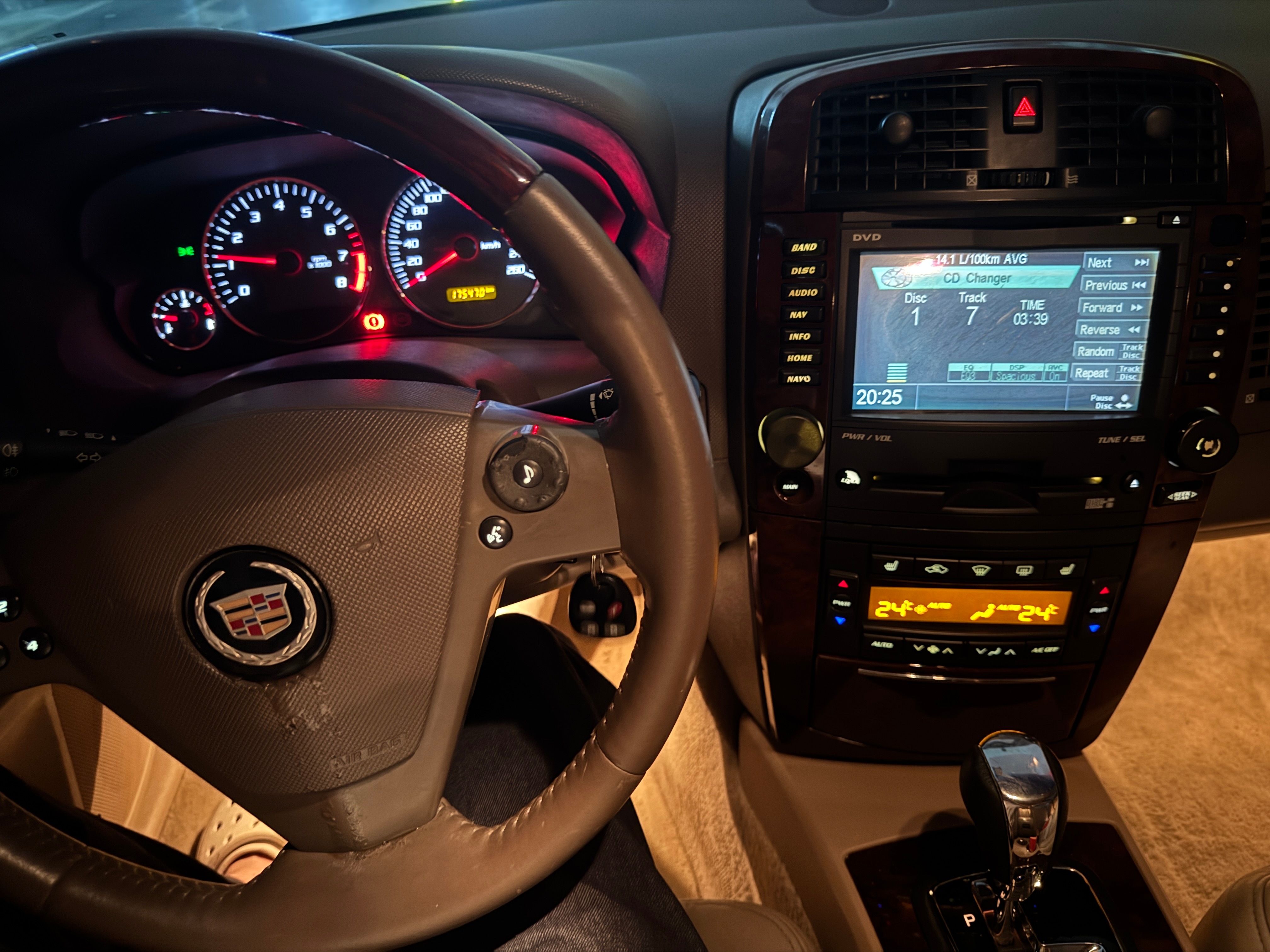 我现在也算是给这老家伙过新年了吧