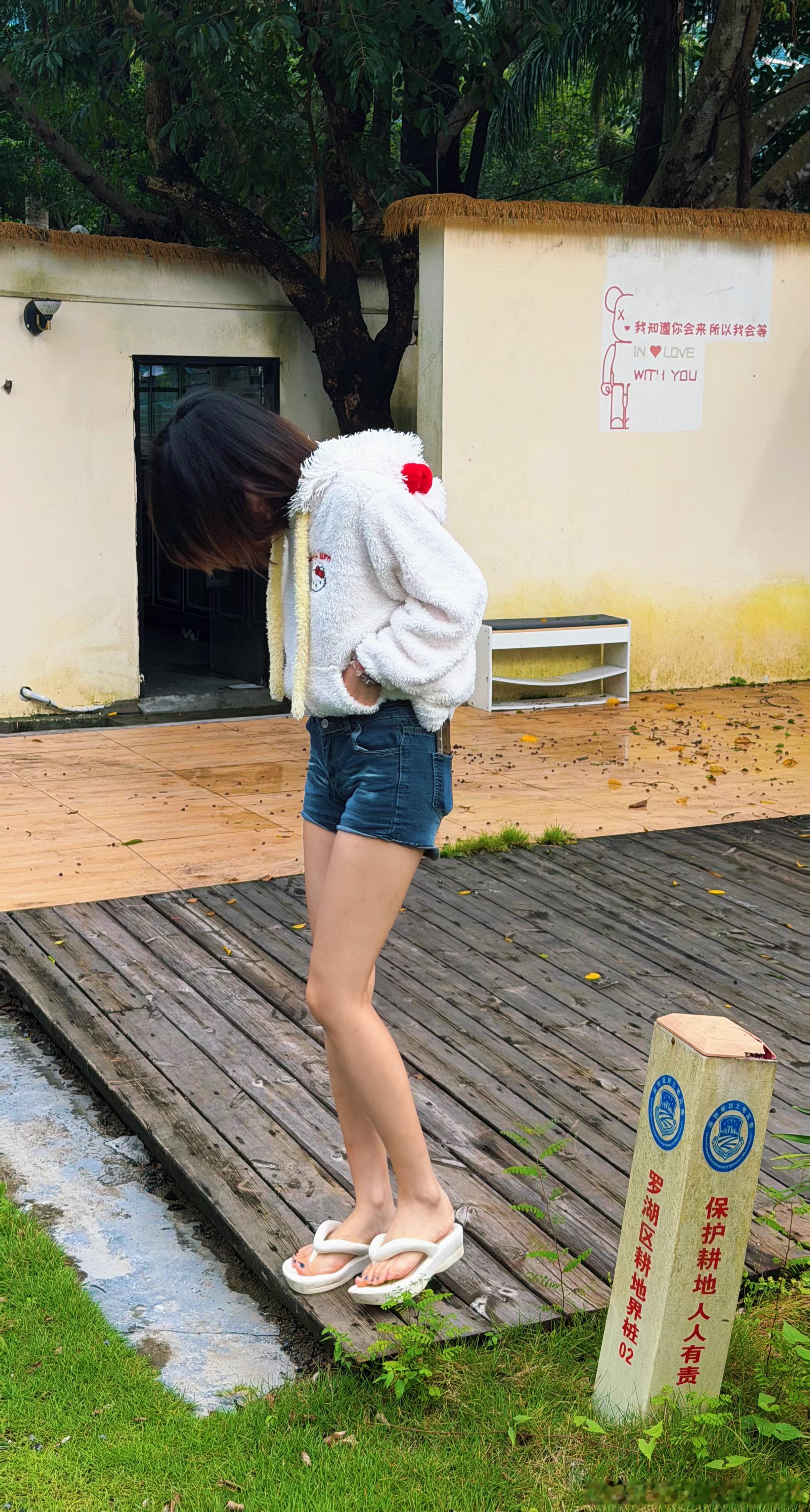 我穿短袖都冒汗，小李穿个法莱绒，我真佩服她 深圳·很野露营地·求婚·团建·摄影基