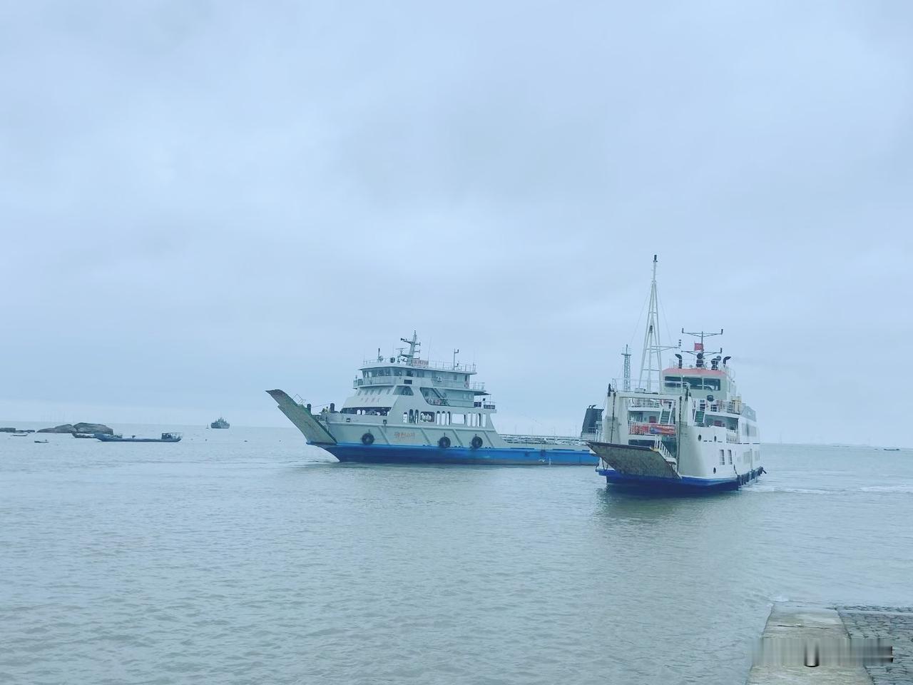 时政观察员台湾回归祖国的步伐显然是在加速中。国台办发言人阐述了“台湾不再是外部势