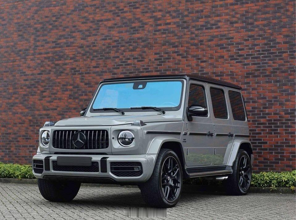 阿拉伯灰/黑白双拼 G63 AMG ​​​