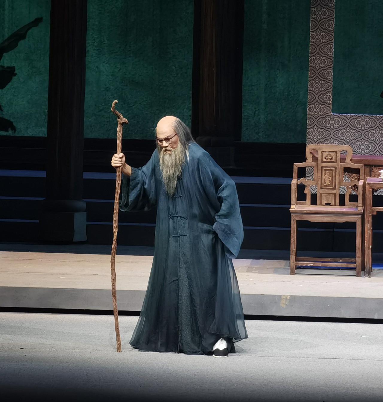 张大千最后结局如何? 1983年4月2日，一代画坛巨匠张大千在台北荣民总医院病逝