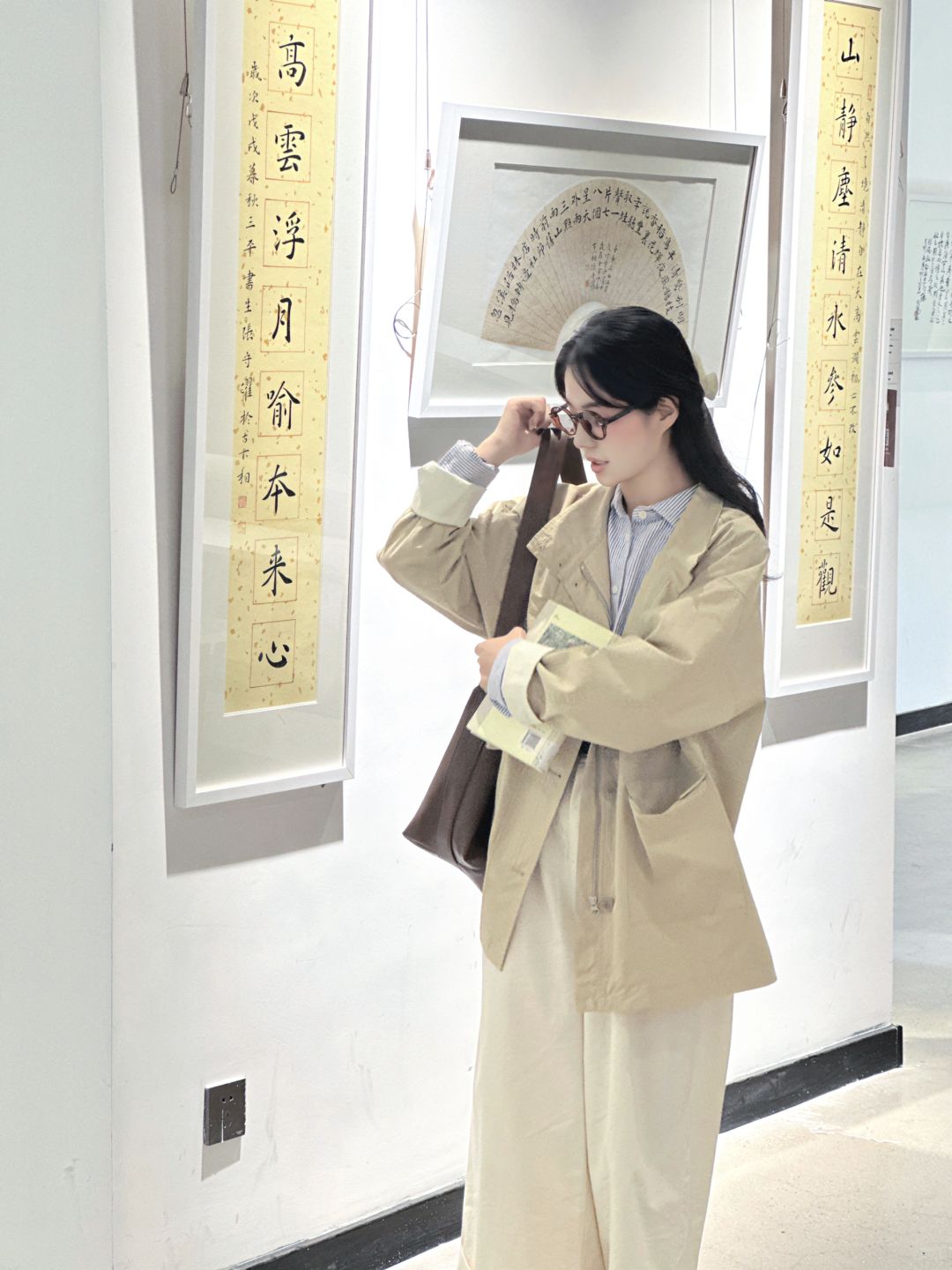 方圆脸通勤穿搭 舒适文艺感