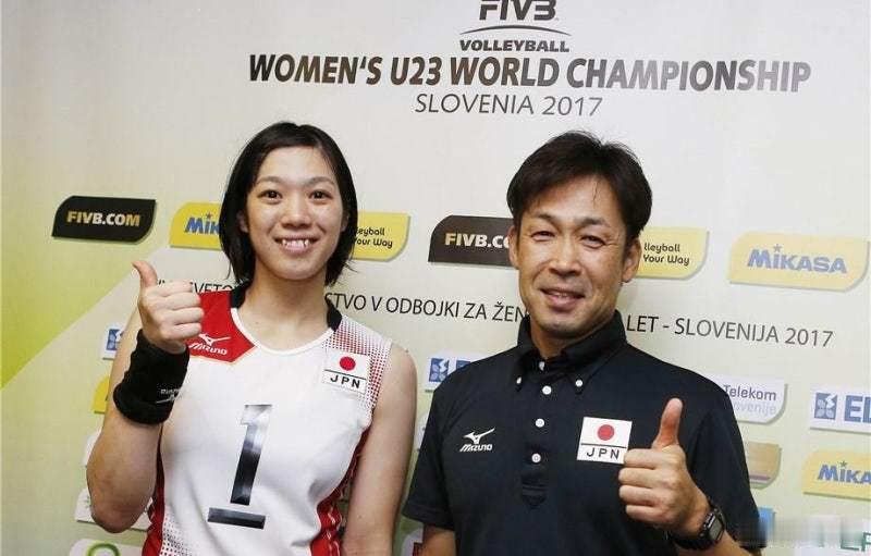 国际排坛动态韩国女排【真锅政义要去韩国？V联赛球队正在考虑日本名帅！】🏐据韩国
