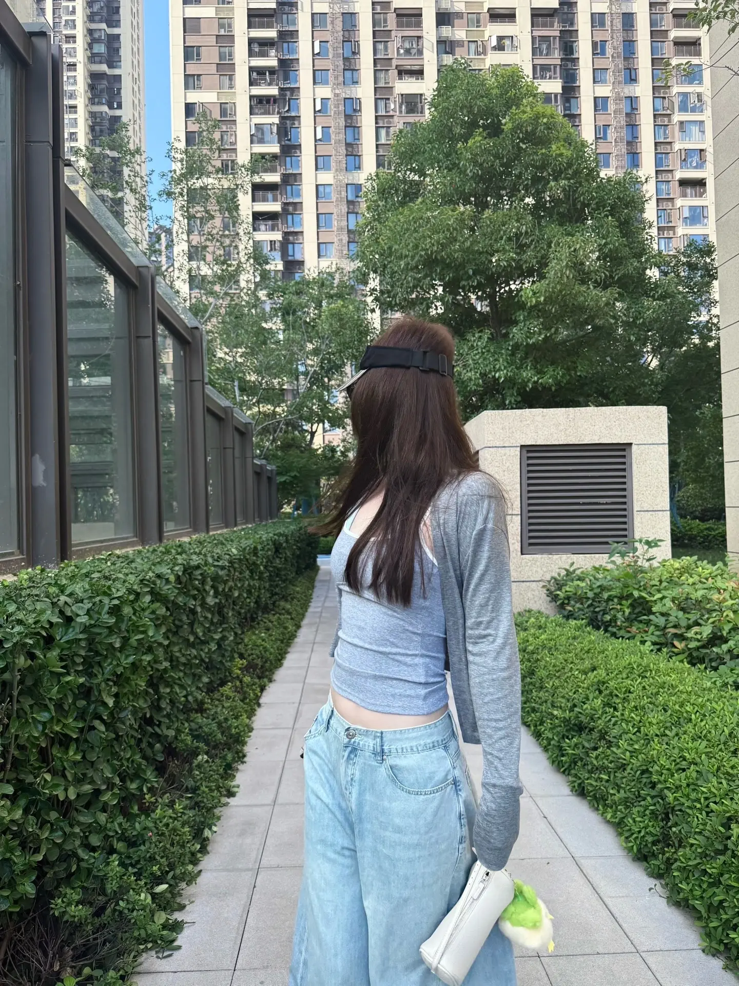 要走了吗 跑起来好吗。