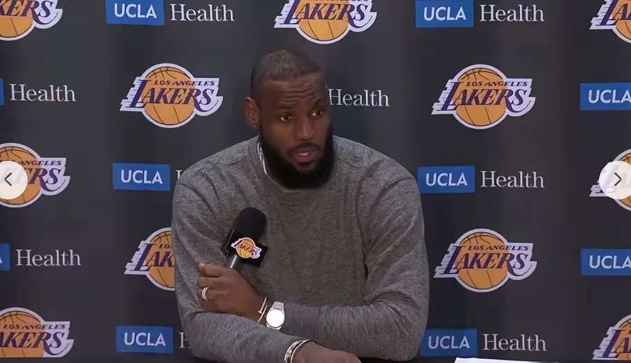 老詹格局真大！赢火箭后，他的表态征服了所有人。湖人再胜火箭后，老詹说：“东契奇和