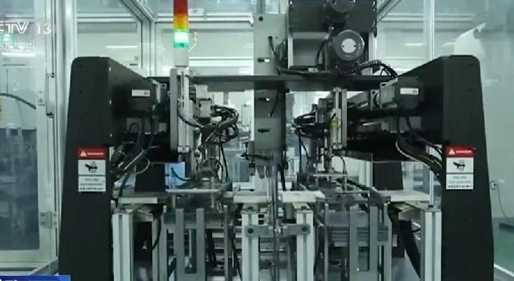 中国不是没有人来搞开发，也不是没有材料用于研发，只是很多汽车公司发展策略短视。对