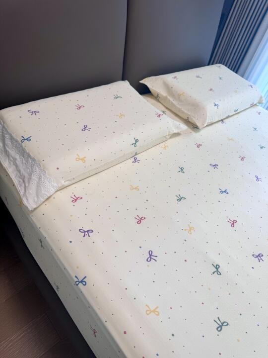 代替床单不滑动，床笠真的太方便啦🥰
