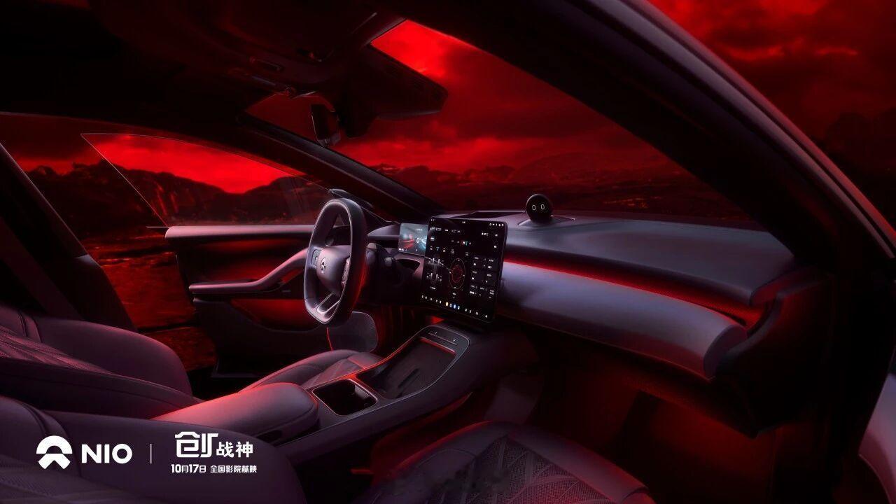 蔚来这波ET5T暗影套装是真的帅啊，实车图一看，这黑武士造型直接让人心跳漏拍，说
