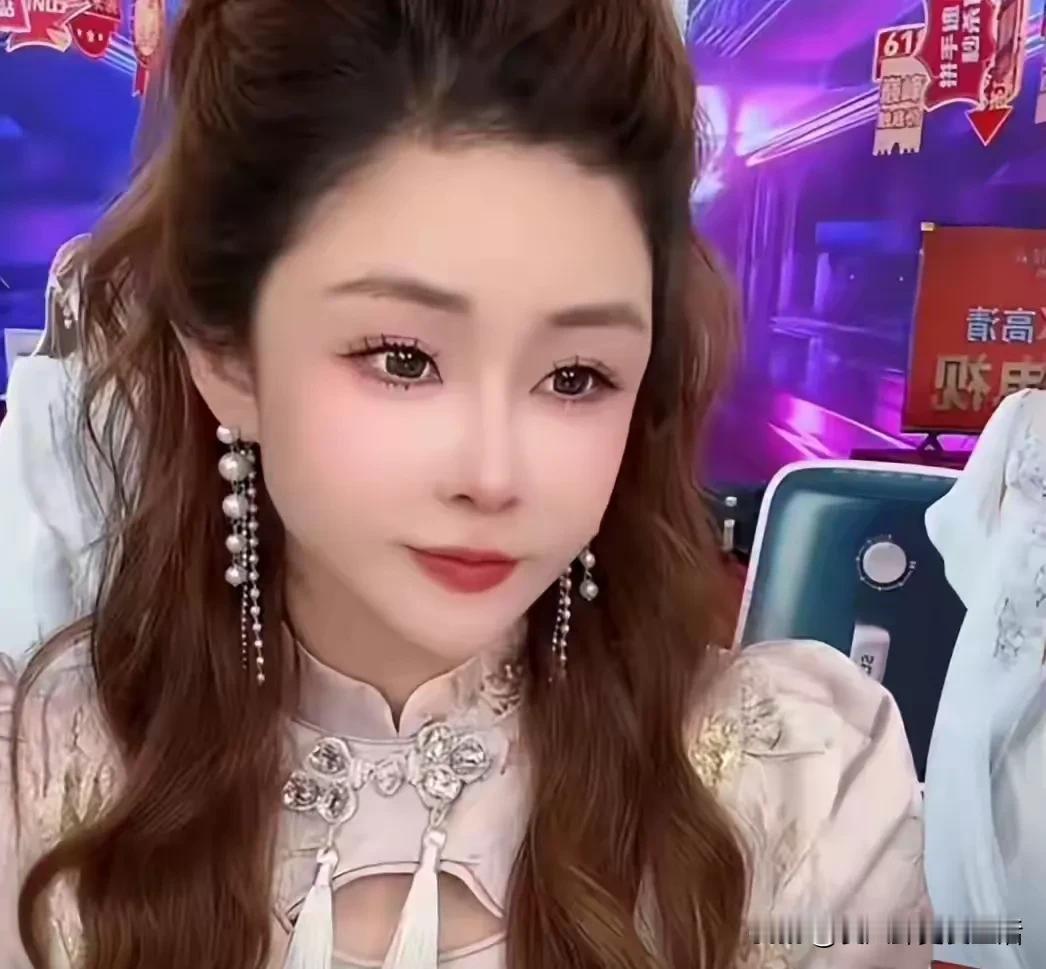 怎么感觉有点儿像甄嬛传的宫斗戏[捂脸][捂脸]
或许这都是人家营销的流量密码，吃