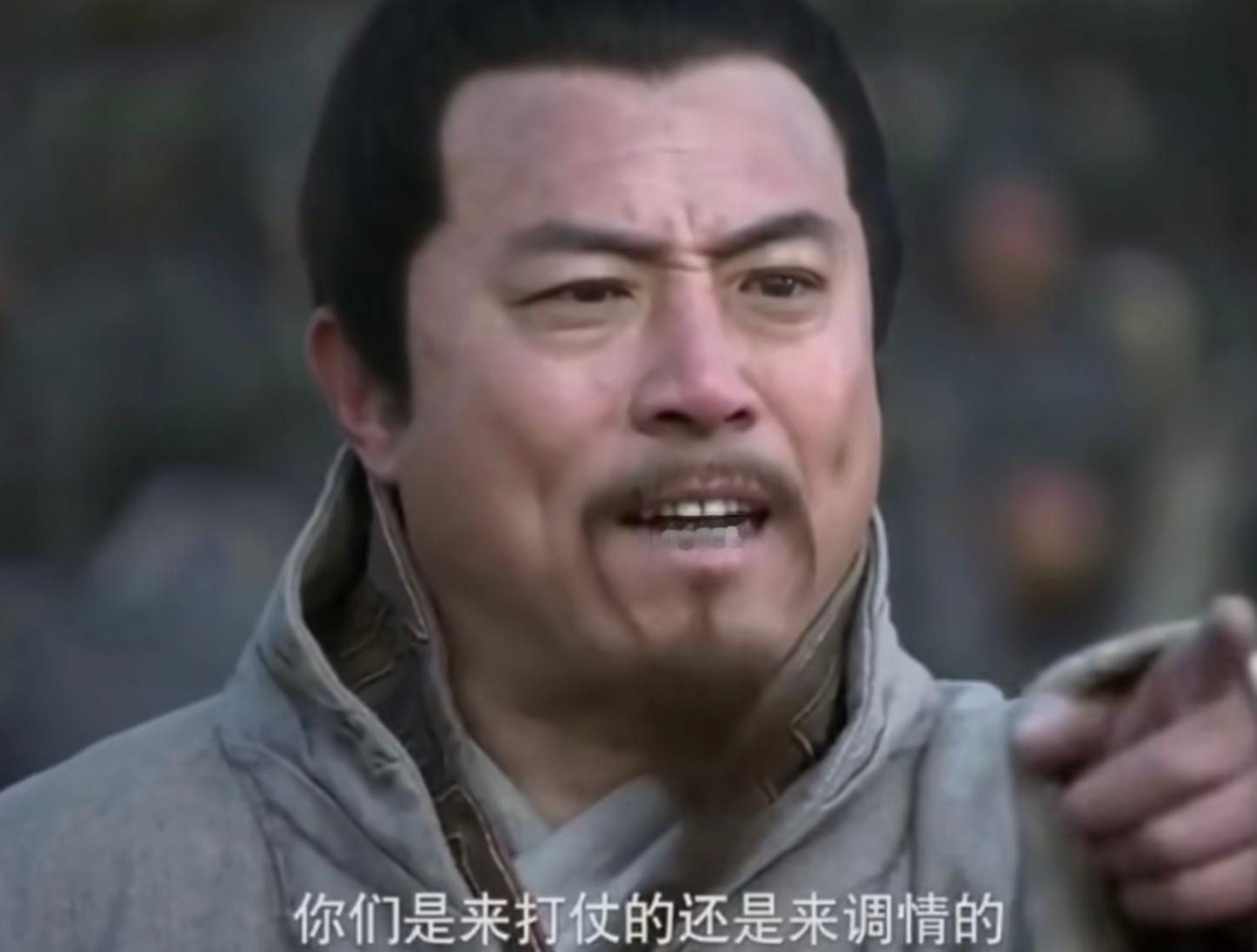 老钟把小吕药倒了不得在他身上把钥匙摸出来啊！简直侵犯良家妇男啊！ 