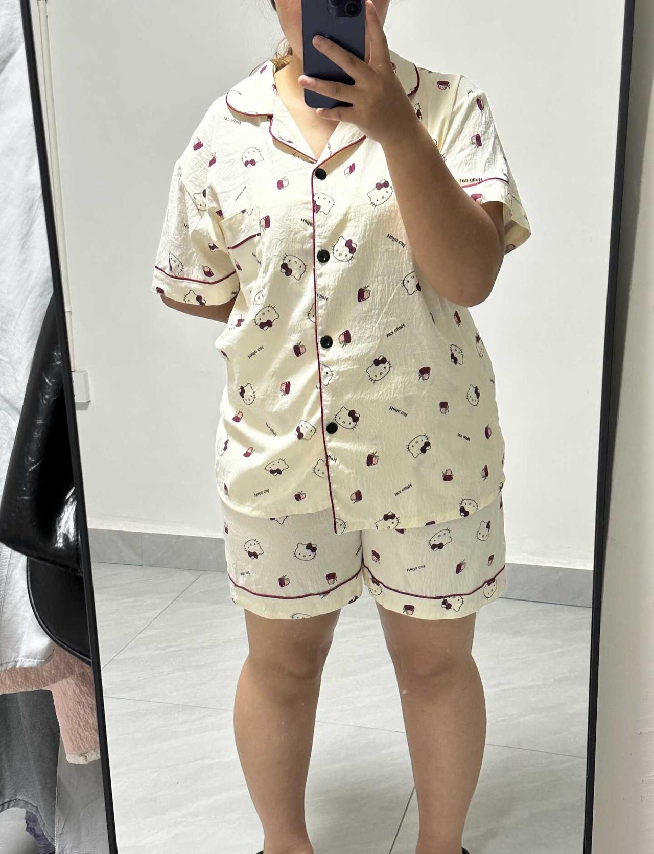 155｜139 不费力的通勤ootd
穿搭测评 拒绝穿搭焦虑 今天穿这套 显瘦裙