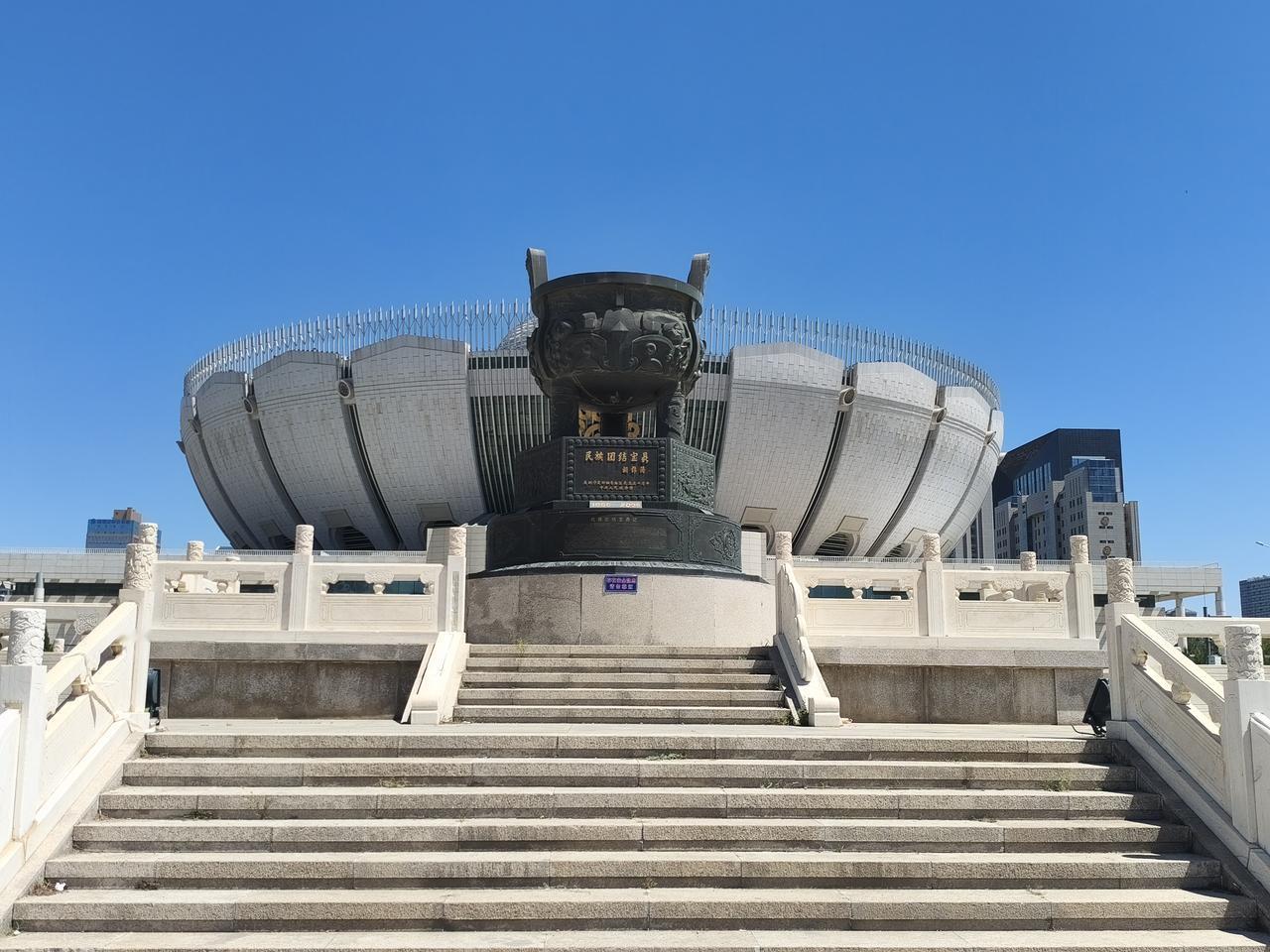 到宁夏这种有历史积淀的地方，历史博物馆这种地方必须得去，通过这个地方可以了解一个
