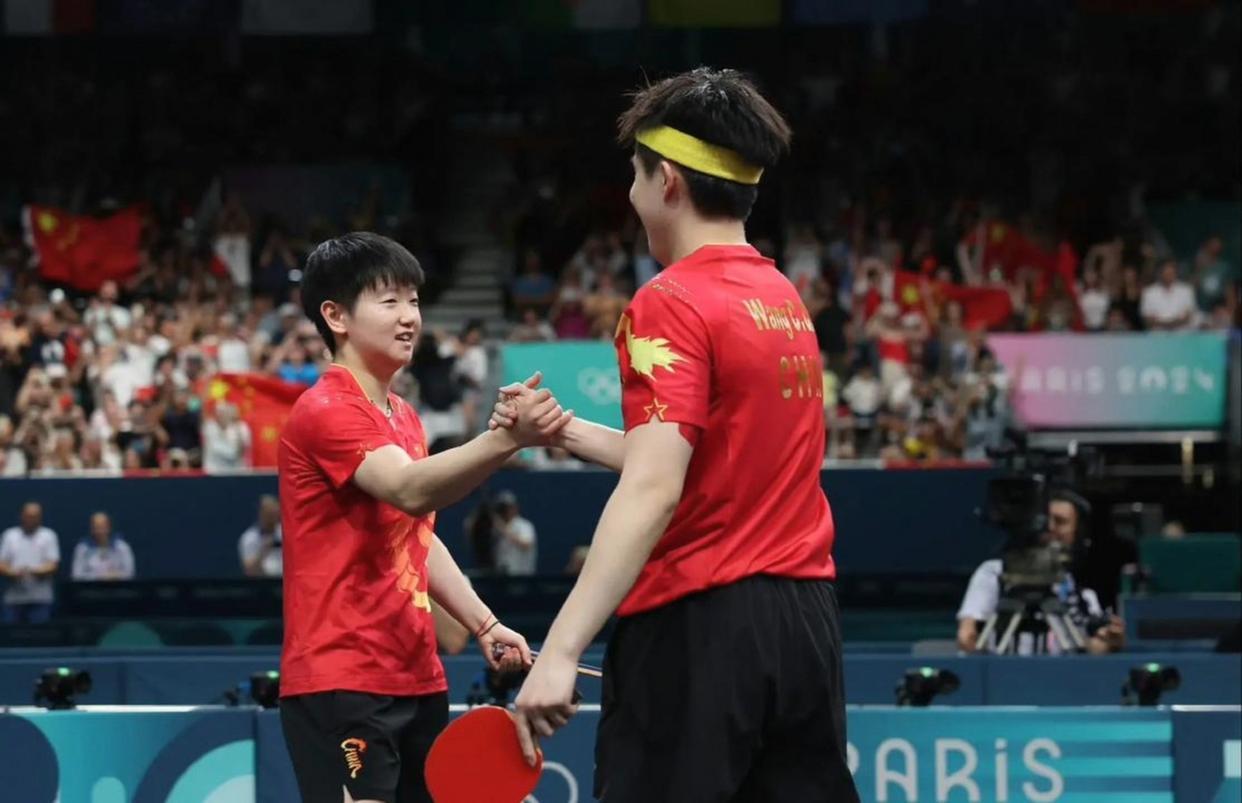 王楚钦孙颖莎混双外卡参赛，他们能否在WTT香港总决赛重现辉煌，再创佳绩呢？
WT