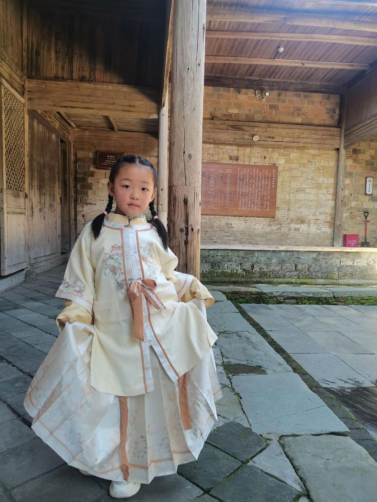 谁家的小仙女下凡啦！