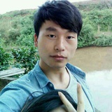 小白鲸捧汽车