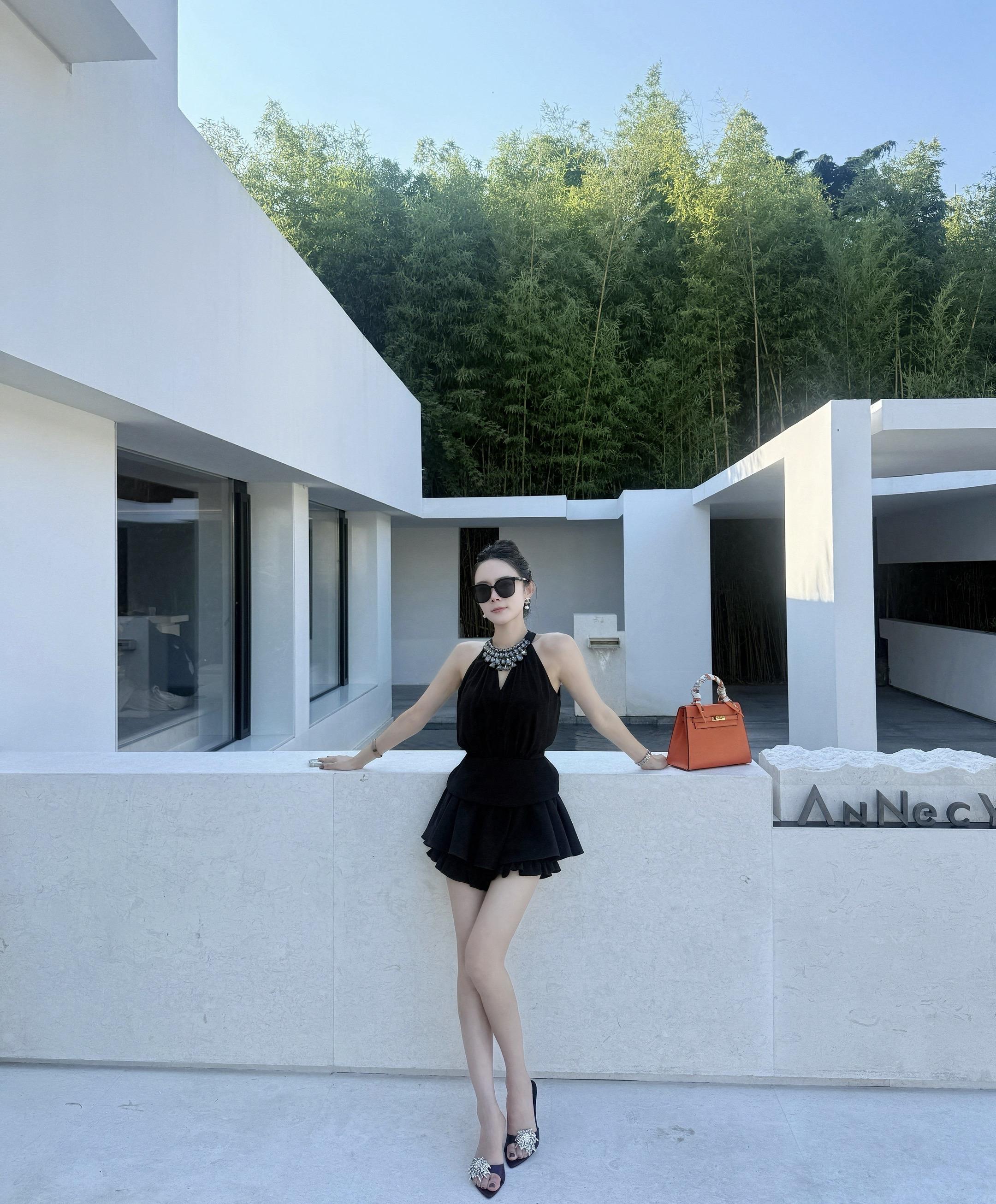 同志 爱情可能会背叛你 但你兜里的money 不会背叛你