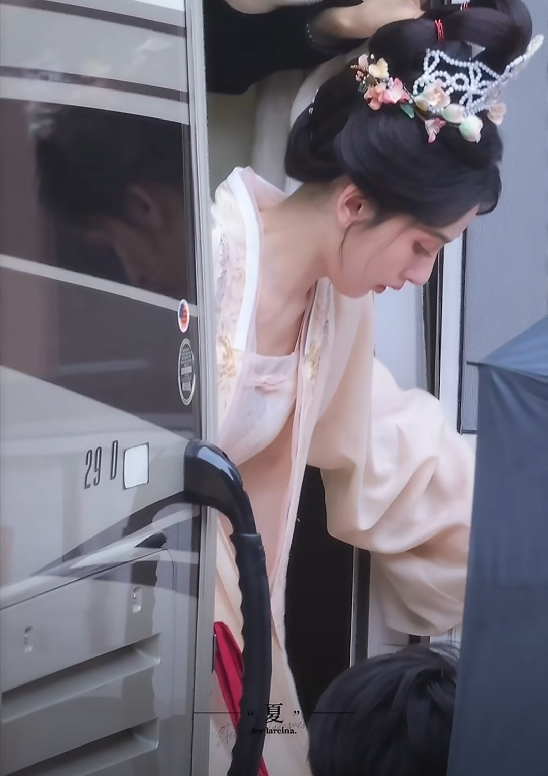 宋祖儿《司宫令》吴蒖蒖目前路透造型合集，完全就是粉粉嫩嫩的