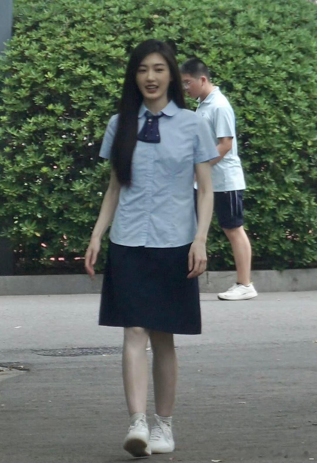 这脚是怎么别别扭扭的感觉没有脚脖子诶心动的信号7｜孙乐言 ​​​