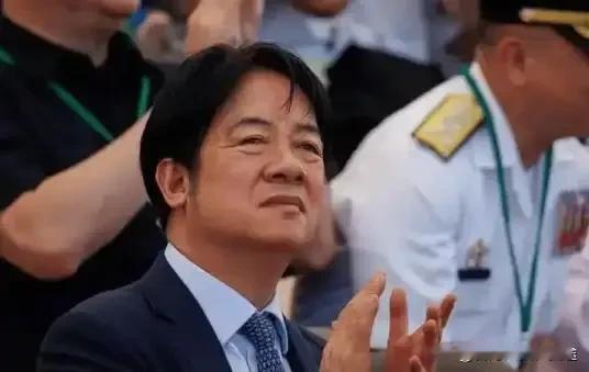 赖清德“卖台”换来的竟是15-20%高关税？台湾企业遭重创！
 
7月28日，台