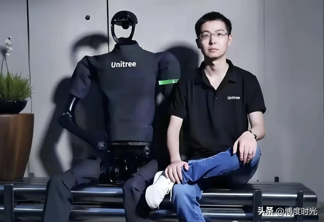 宇树科技王兴兴
科技圈颇具影响力
他带领宇树科技
于四足机器人领域
取得诸多成绩