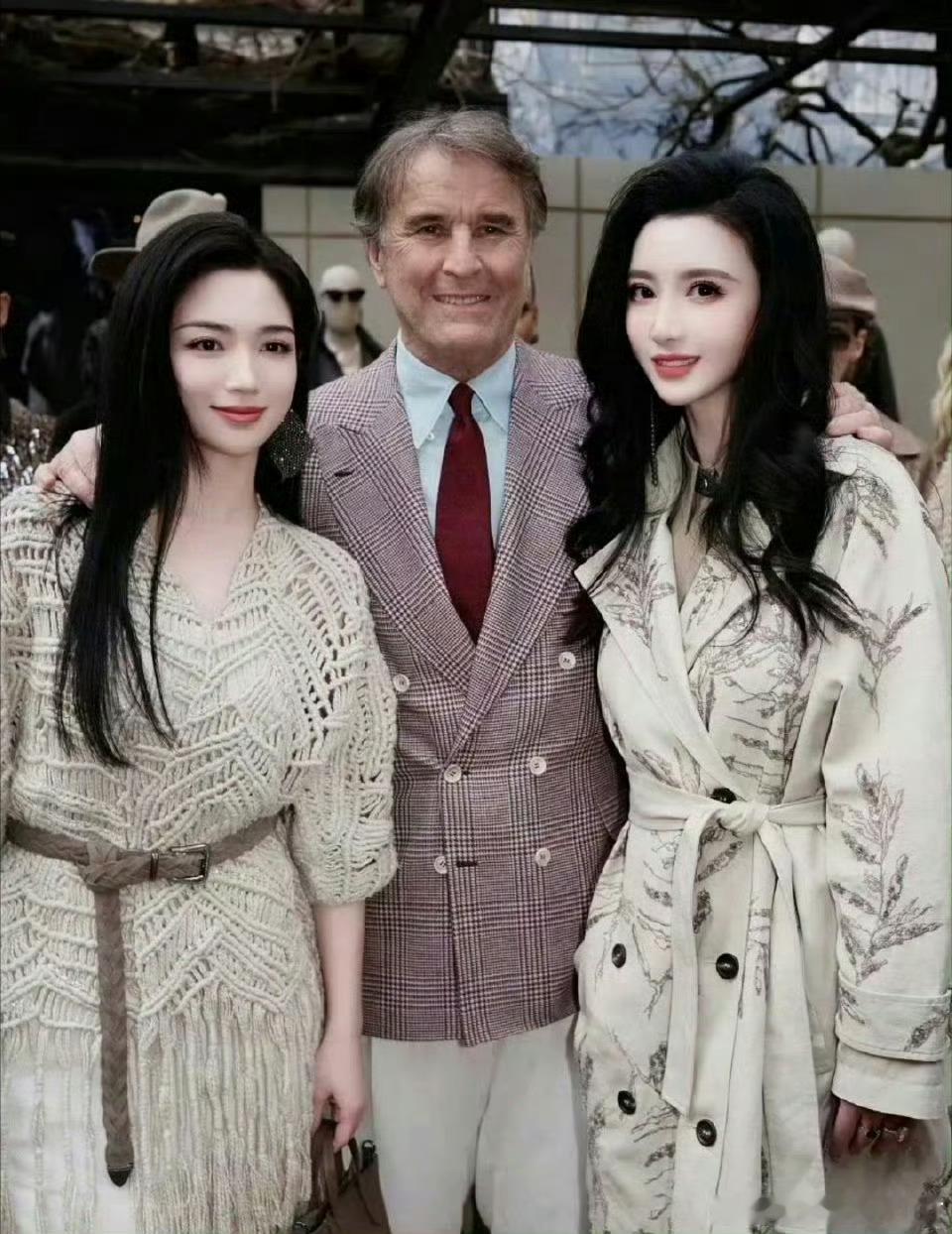 张萌答应我下次不要自己p图了好吗？ ​p成啥样了 ​​​