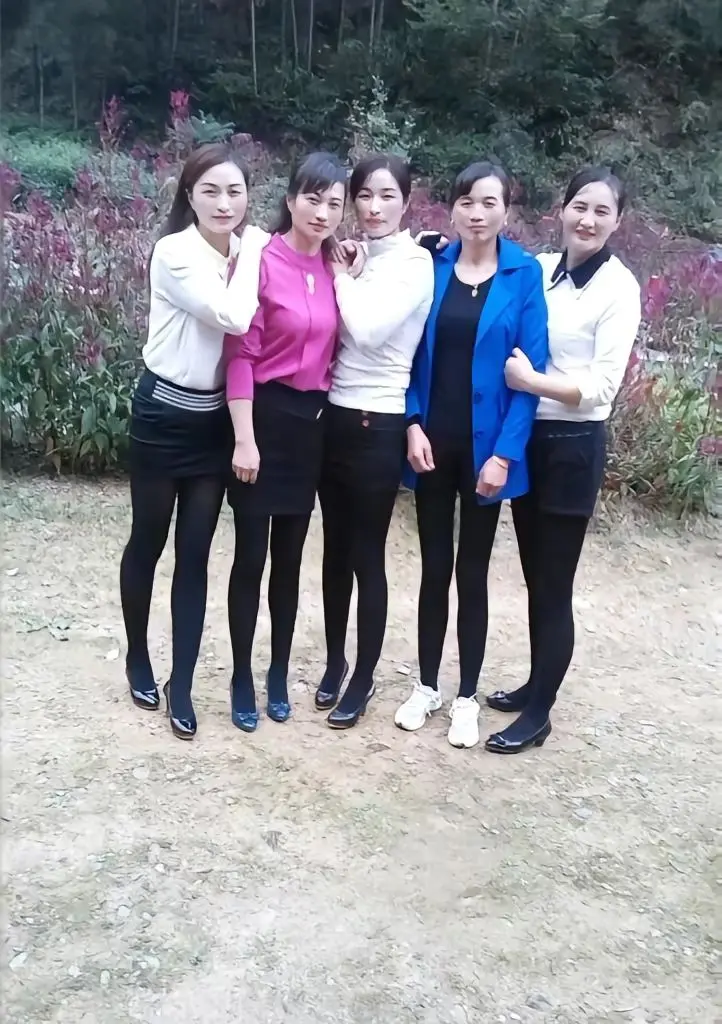 五朵金花，女人味实足