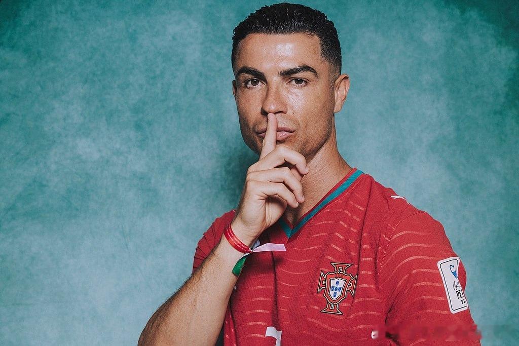 C罗确定首发出战[41岁C罗，第六次世界杯，首发登场！]        北京时间