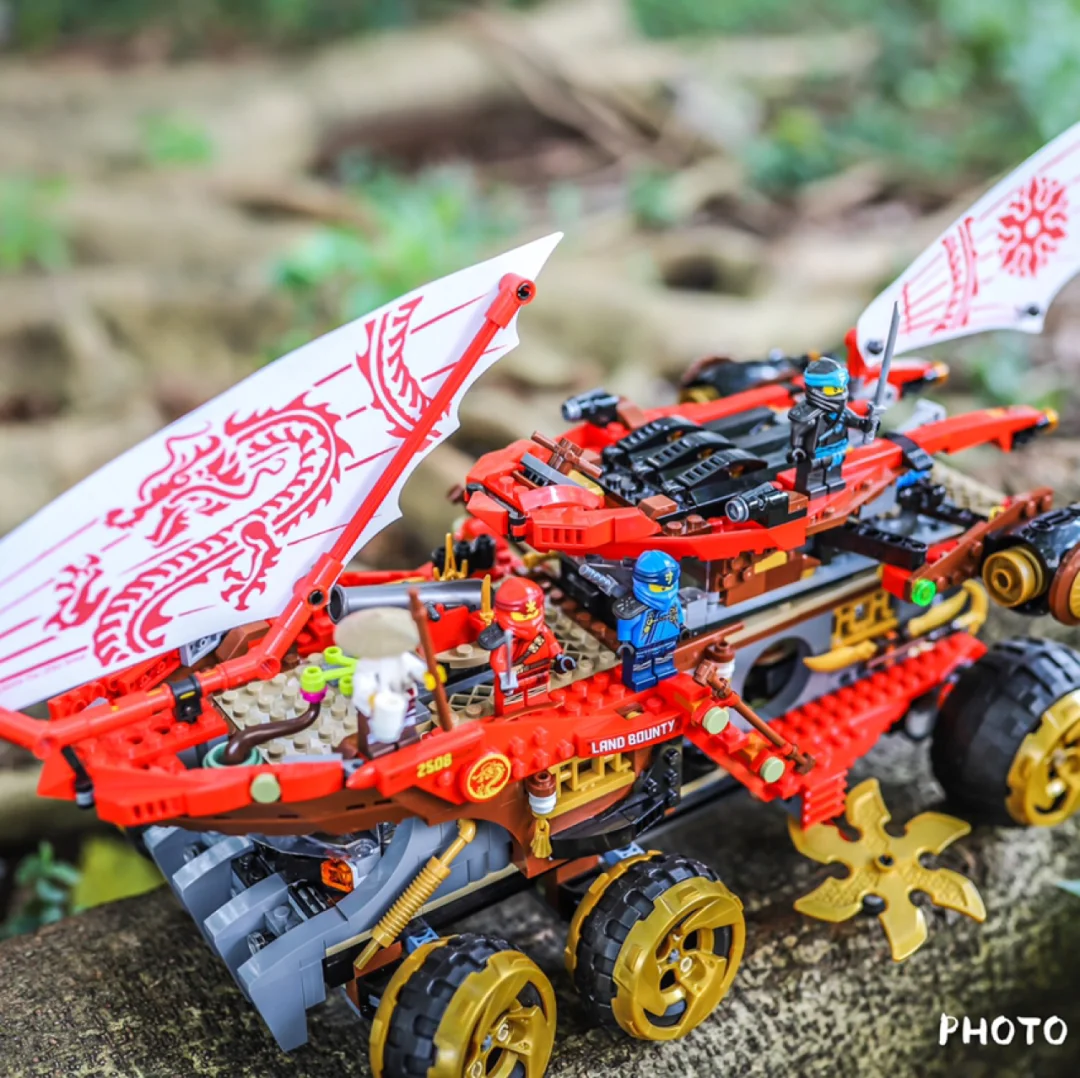 晒哂我的手办 | 幻影忍者战车，细节超棒