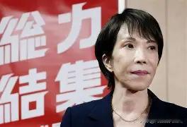 有个从日本工作回国的朋友，
说了一句大实话：
现在最慌的根本不是日本人，而是那些
