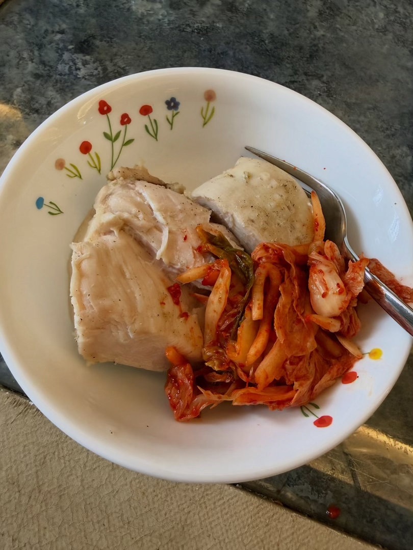 今天没什么胃口就吃点鸡胸肉🍗✨ ​​​