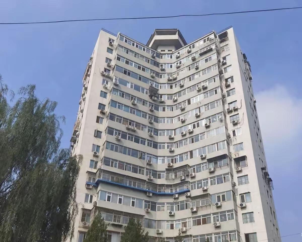 金钱面前，亲情一文不值！”北京，一女子在26年前出资5.8万替父买下丰台区房改房