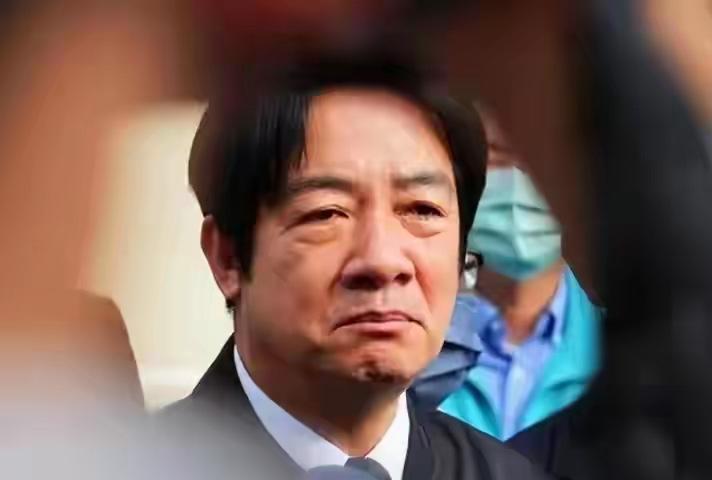 “台独”顽固势力越“破防”，两岸统一越临近，到时候了。

7月28日，台湾媒体自